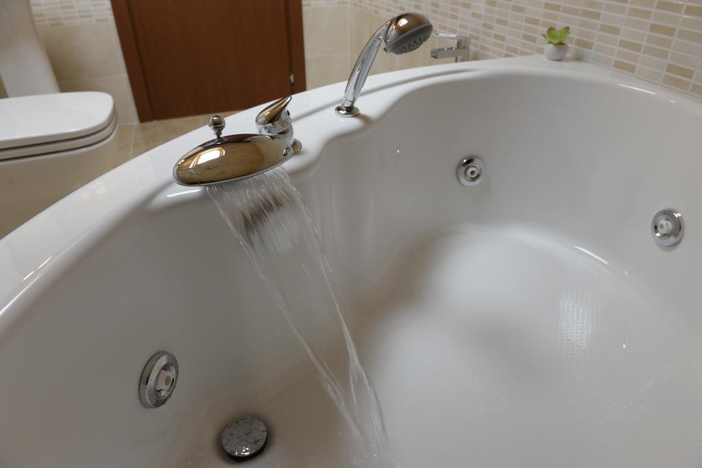 B&B San Leonardo Mascali Bagian luar foto
